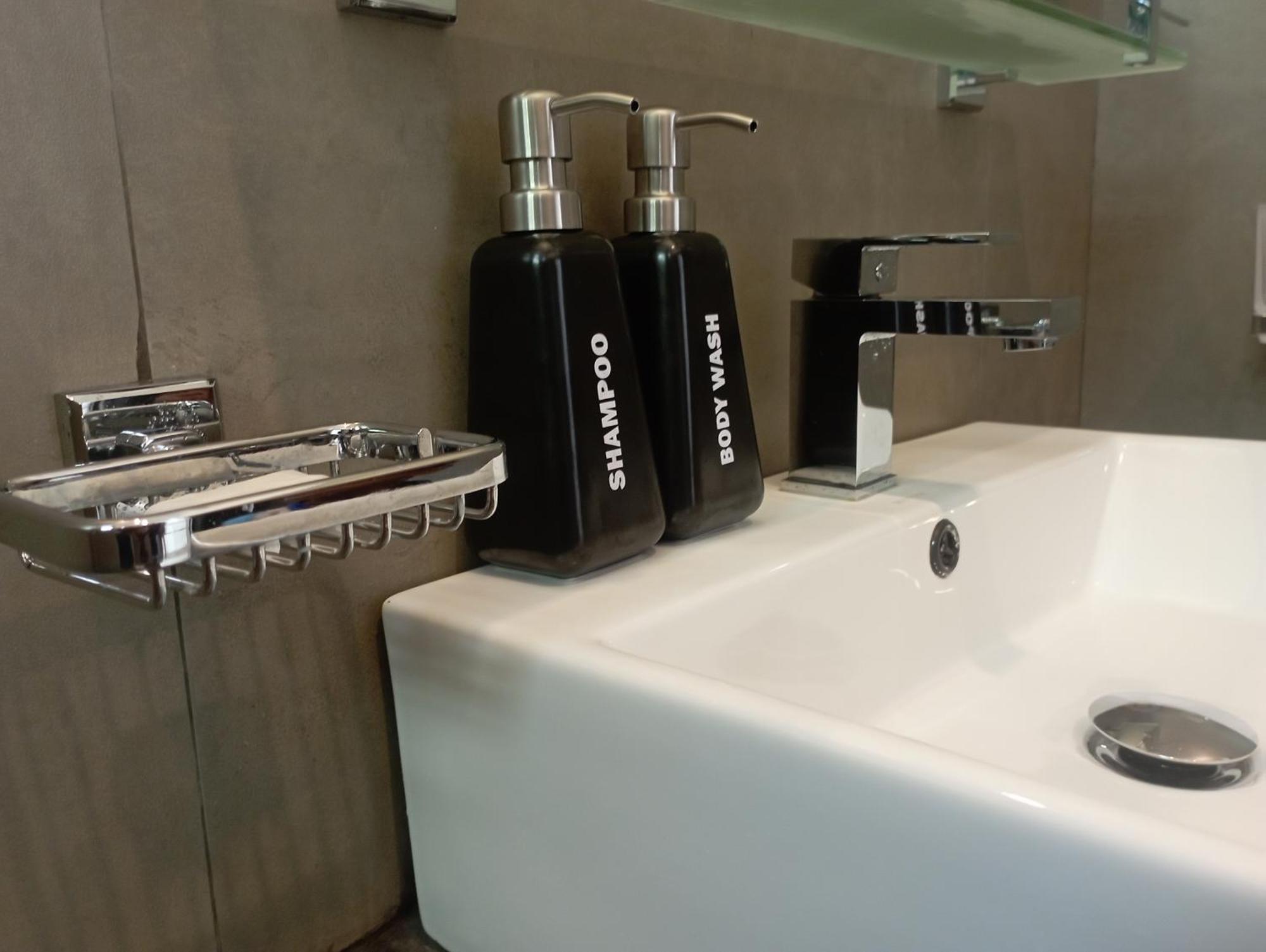 Hotel The Ritz Hikkaduwa Zewnętrze zdjęcie