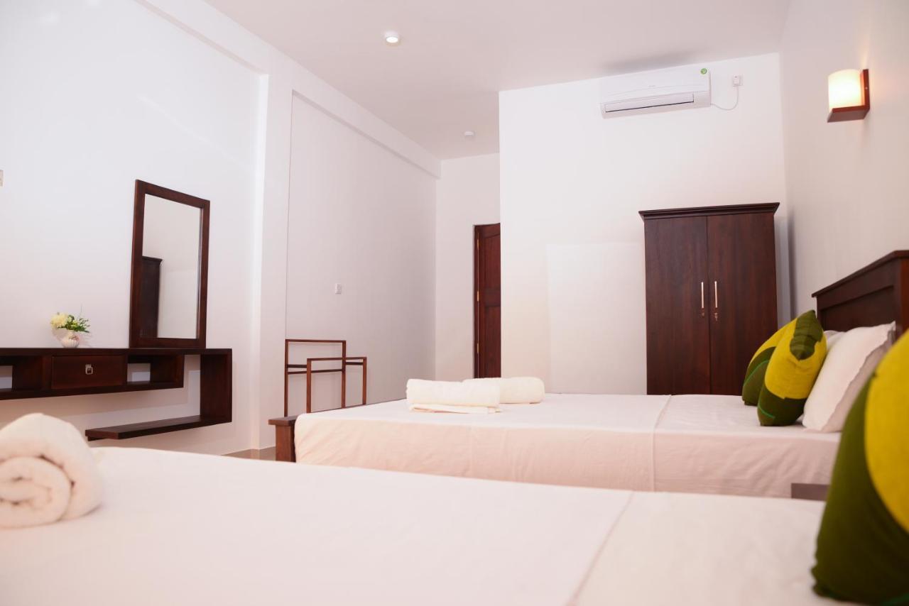 Hotel The Ritz Hikkaduwa Zewnętrze zdjęcie