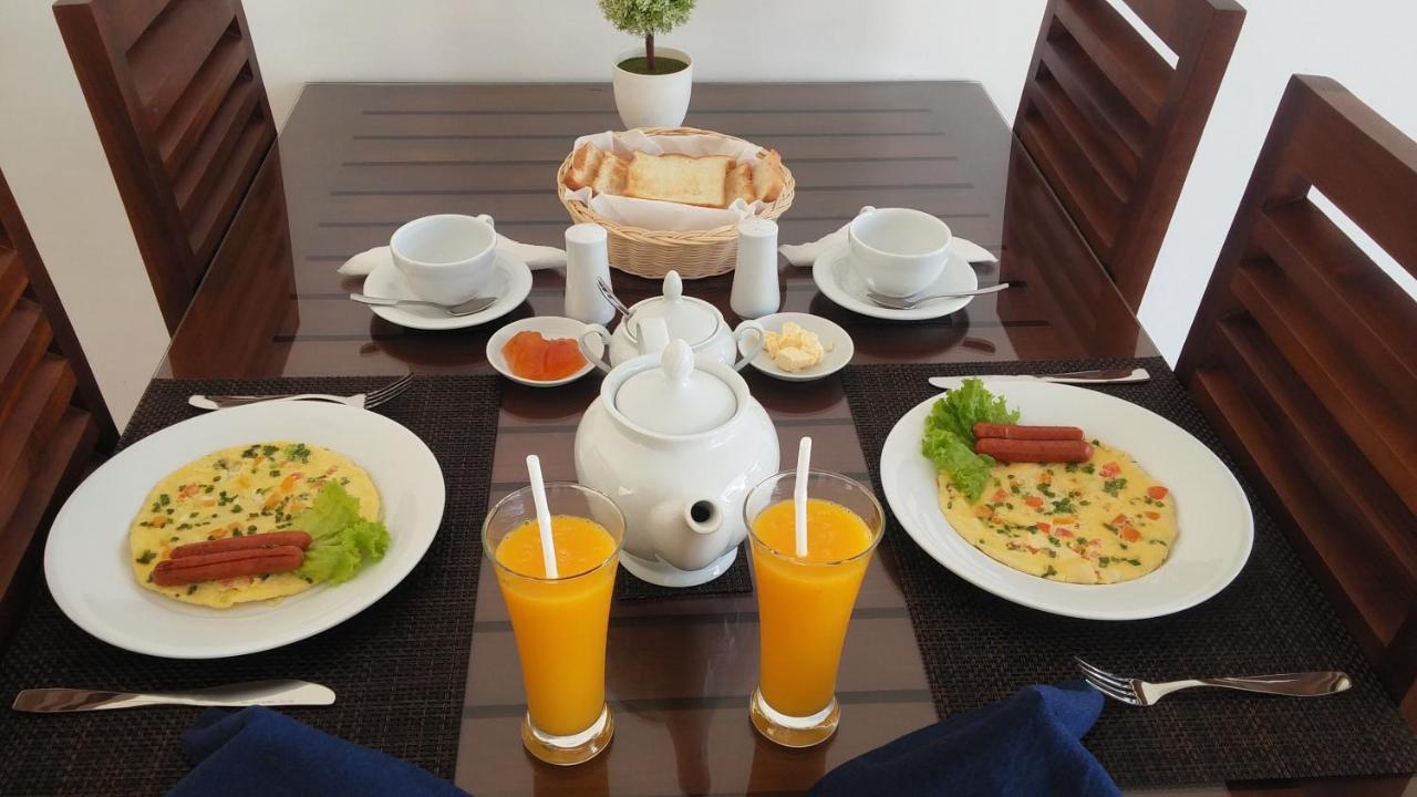 Hotel The Ritz Hikkaduwa Zewnętrze zdjęcie