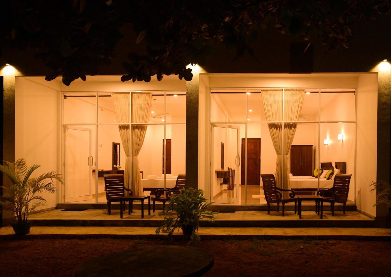Hotel The Ritz Hikkaduwa Zewnętrze zdjęcie
