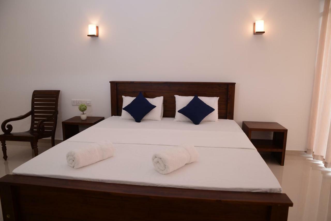 Hotel The Ritz Hikkaduwa Zewnętrze zdjęcie